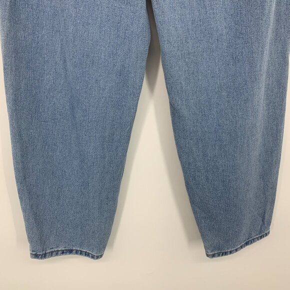 Time and Tru Jeans High Rise Light Blue Denim Slim Straight Leg - Picture 7 of 7